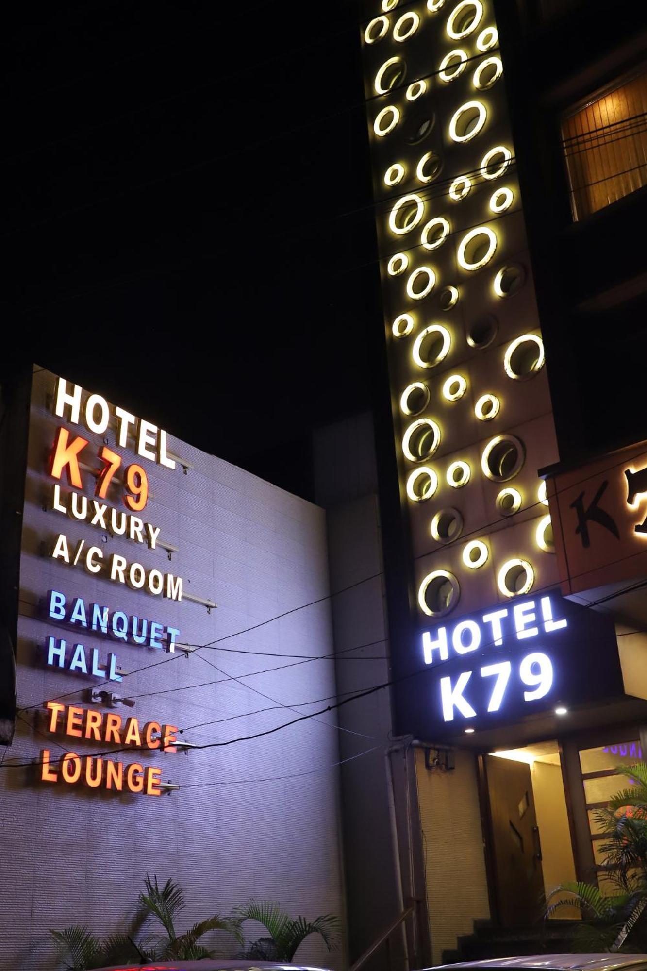 Hotel K79 Джамшедпур Екстериор снимка